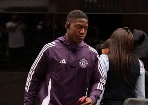 身价4500万！那不勒斯将再次尝试签梅努，小麦+霍伊伦已重获新生