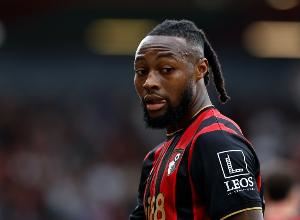 跟队：曼城冬窗不太可能签塞梅尼奥 阿克存在冬窗离队的可能